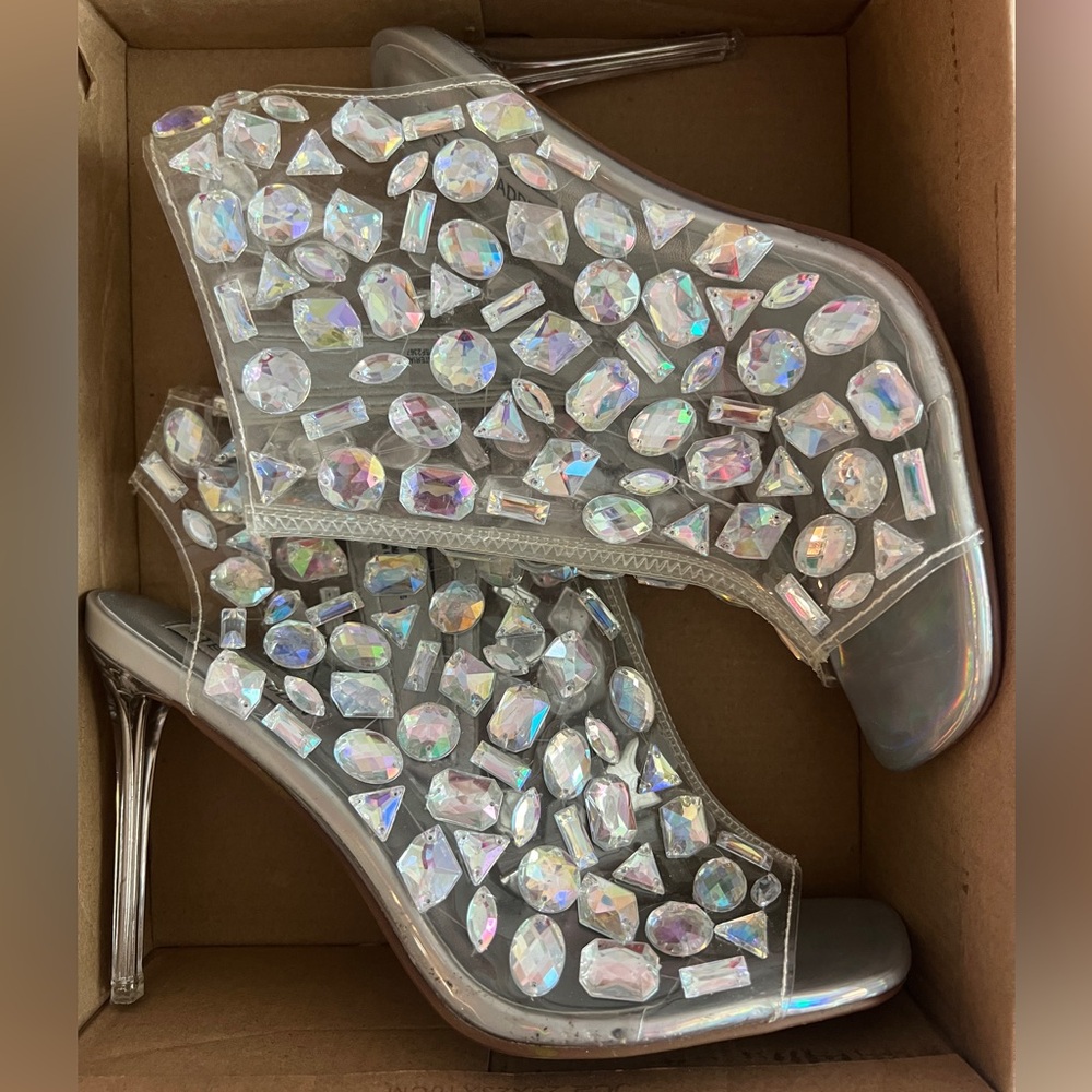 Steve Madden Tomo Open Toe Bootie Clear Heel Women’s Size 9